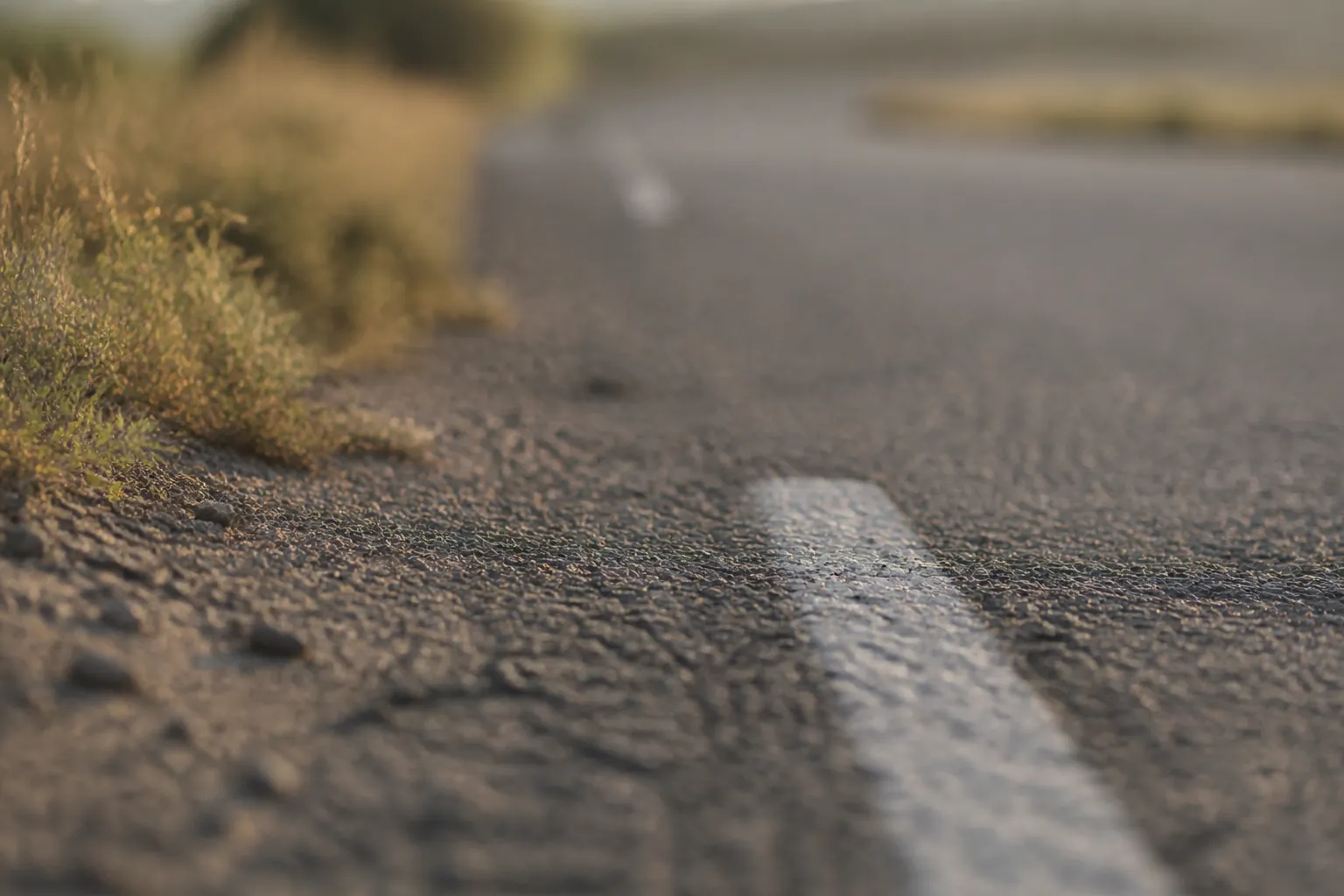 Route nationale traversant la plaine du Cheliff vers Relizane